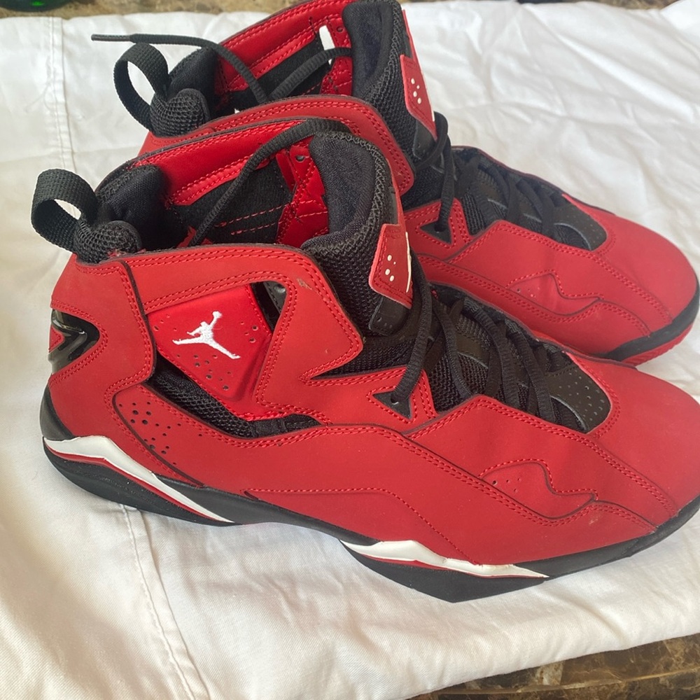 Jordan True Flight